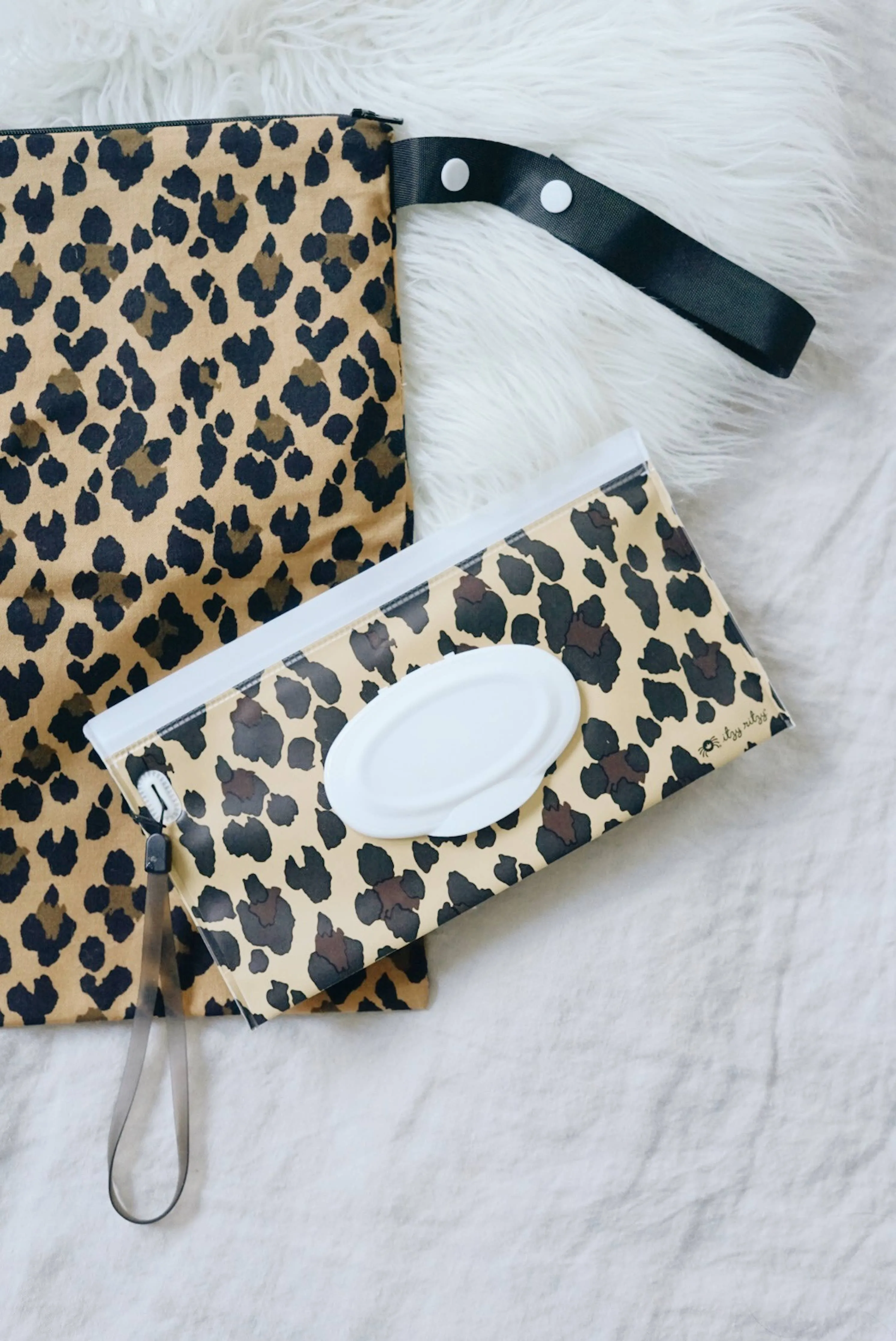 Take & Travel™ Pouch Reusable Wipes Cases: Desert Sunrise